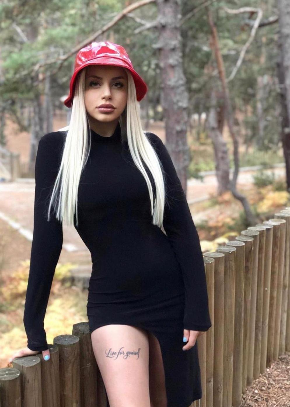 Ela Bahçelievler Escort Bayan Bahçelievler Escort Ela Fotoğrafı (3)